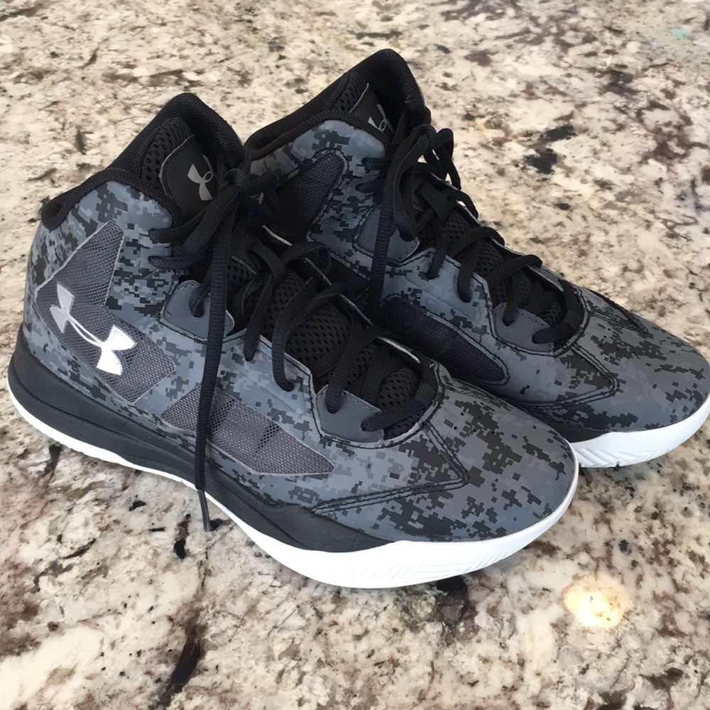 Youth Under-Armour High Tops.  5Y